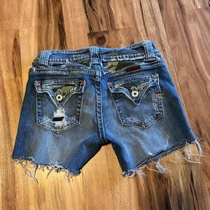 Miss Me Denim Cutoff Shorts Camo Pocket Distressed Raw Hem Women’s Size 27